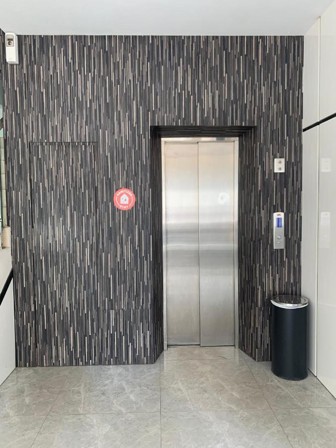 Oyo 676 Hotel Osaka Batam Εξωτερικό φωτογραφία
